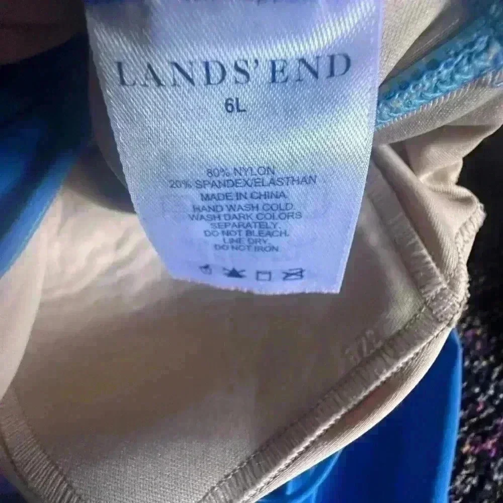 Lands End 6L blue swim dress. Adj straps, full suit under dress. Lined. EUC.